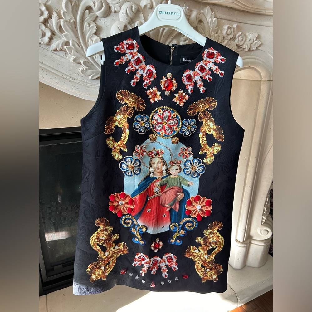 Sleeveless mini dress
